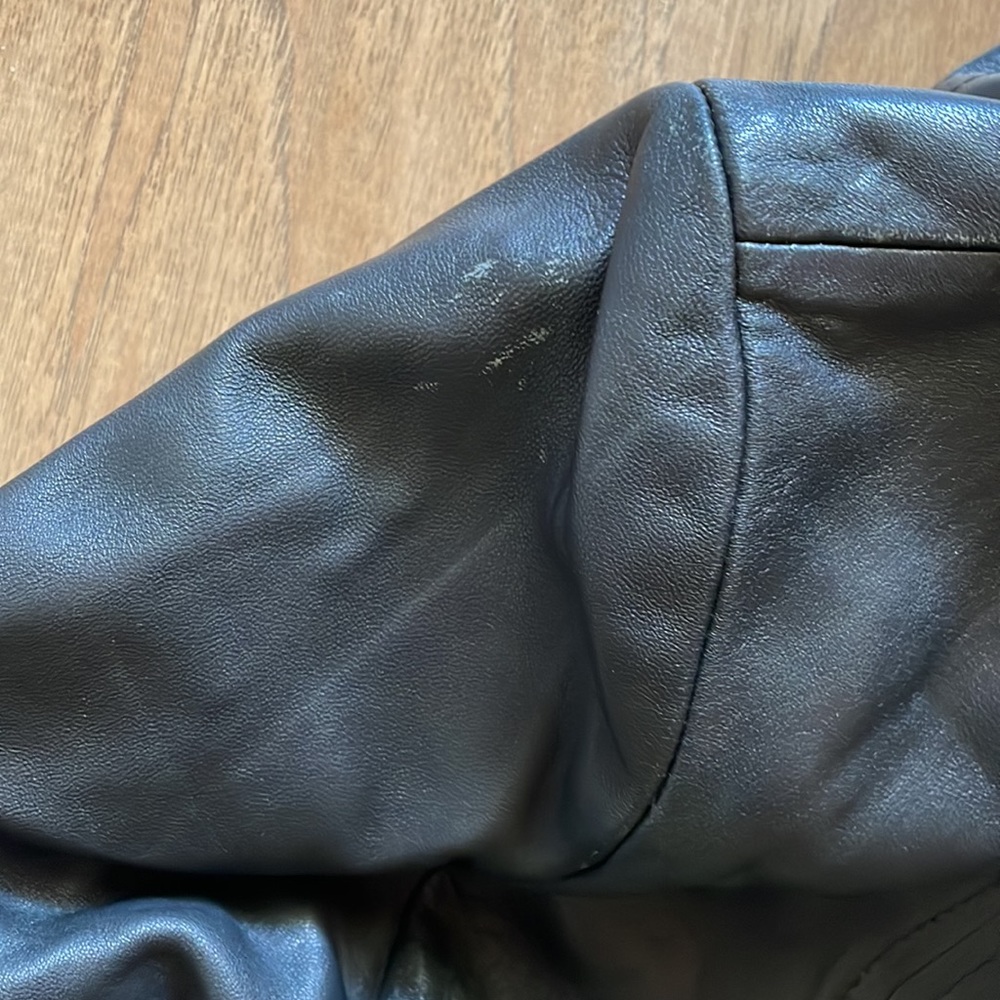 Colebrook Essentials ZipUp Leather Jacket Gem